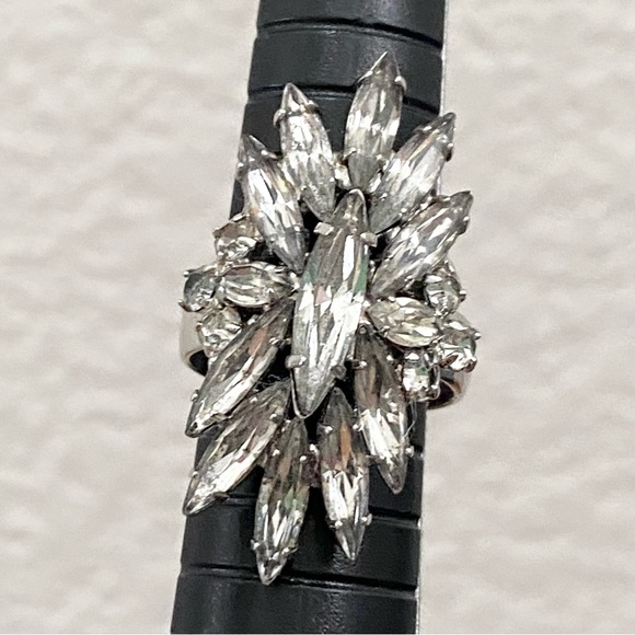 NAPIER Silver-tone Starburst Adjustable Statement Ring Size 7 - Picture 6 of 14